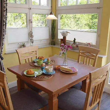 La 12 Διαμέρισμα *